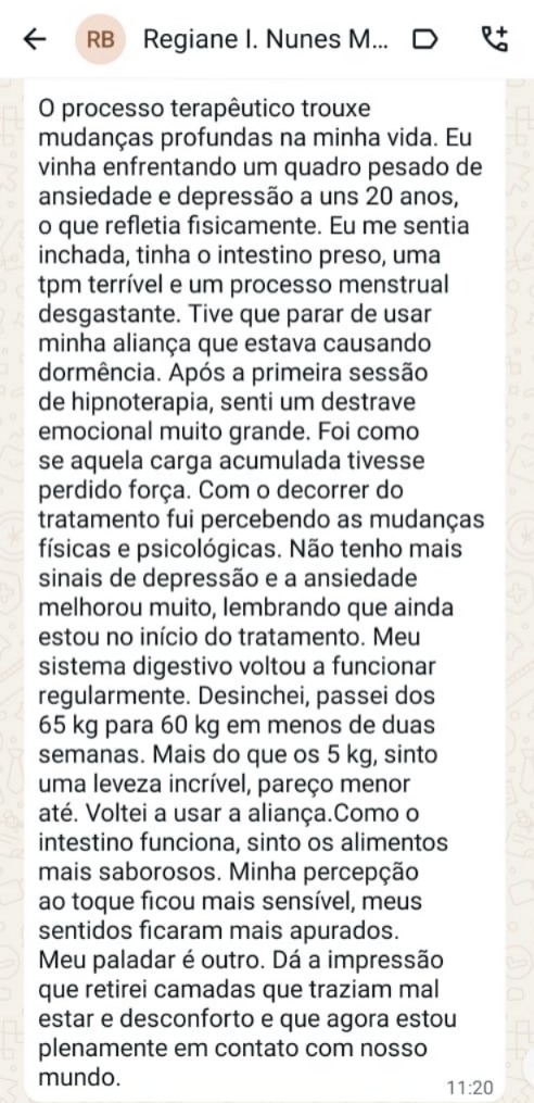 Print real do depoimento de Regiane sobre o processo terapêutico com Elis Nunes